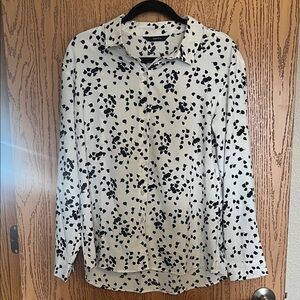 Elegant Black and White Button Down Shirt